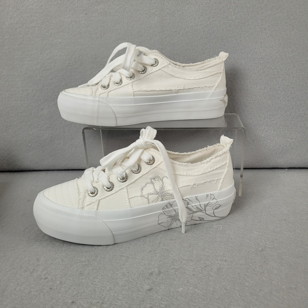 Blowfish Malibu Sadie-Sun Sneaker Floral White Canvas Distressed Size 6 New